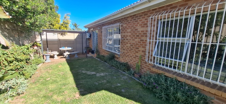 To Let 3 Bedroom Property for Rent in Brackenfell South Western Cape
